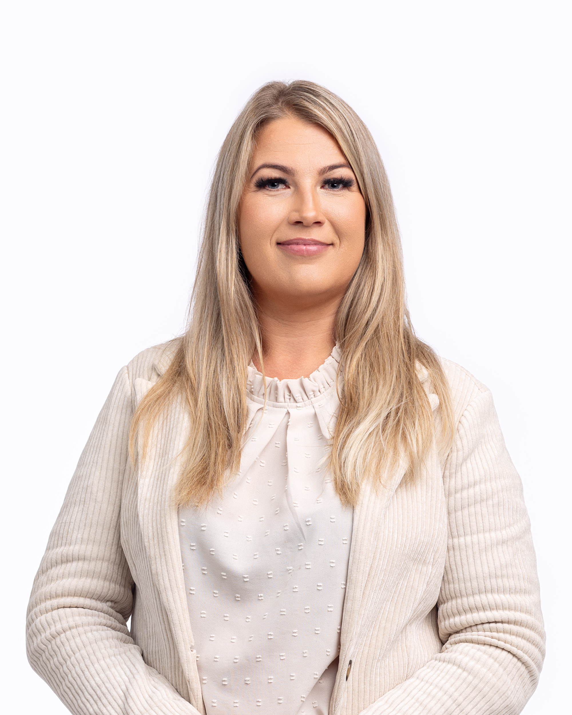 KreeKinnisvara OÜ, Maarika Kreekla, kinnisvara maakler, kinnisvara, maakler, ost, müük, rent, üür, Lõuna-Eesti, Põlva, Tartu, Võru, Valga