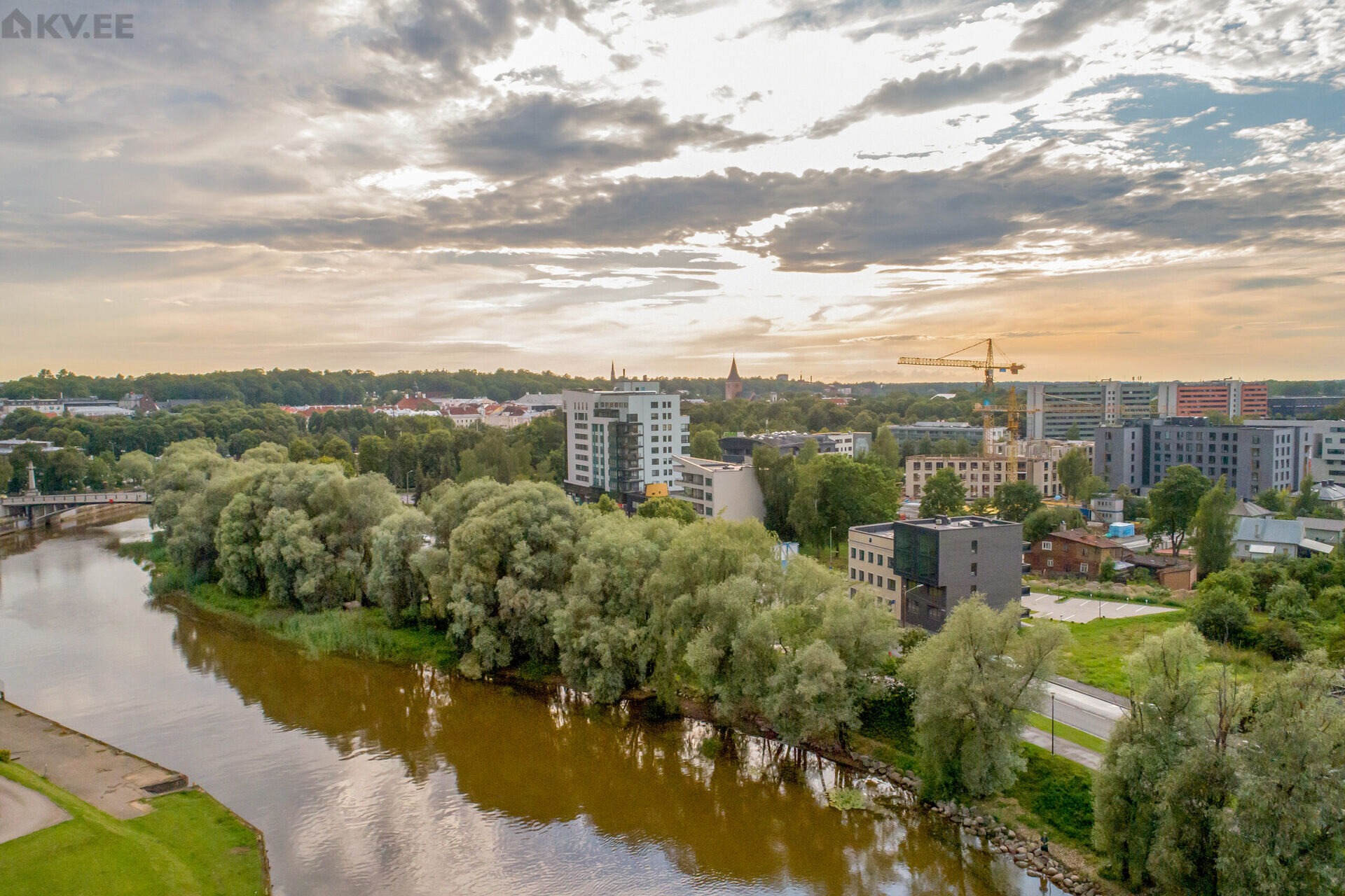 Kreekinnisvara objekt. Anda üürile korter Fortuuna 11, Tartu - drooni vaade ülevalt